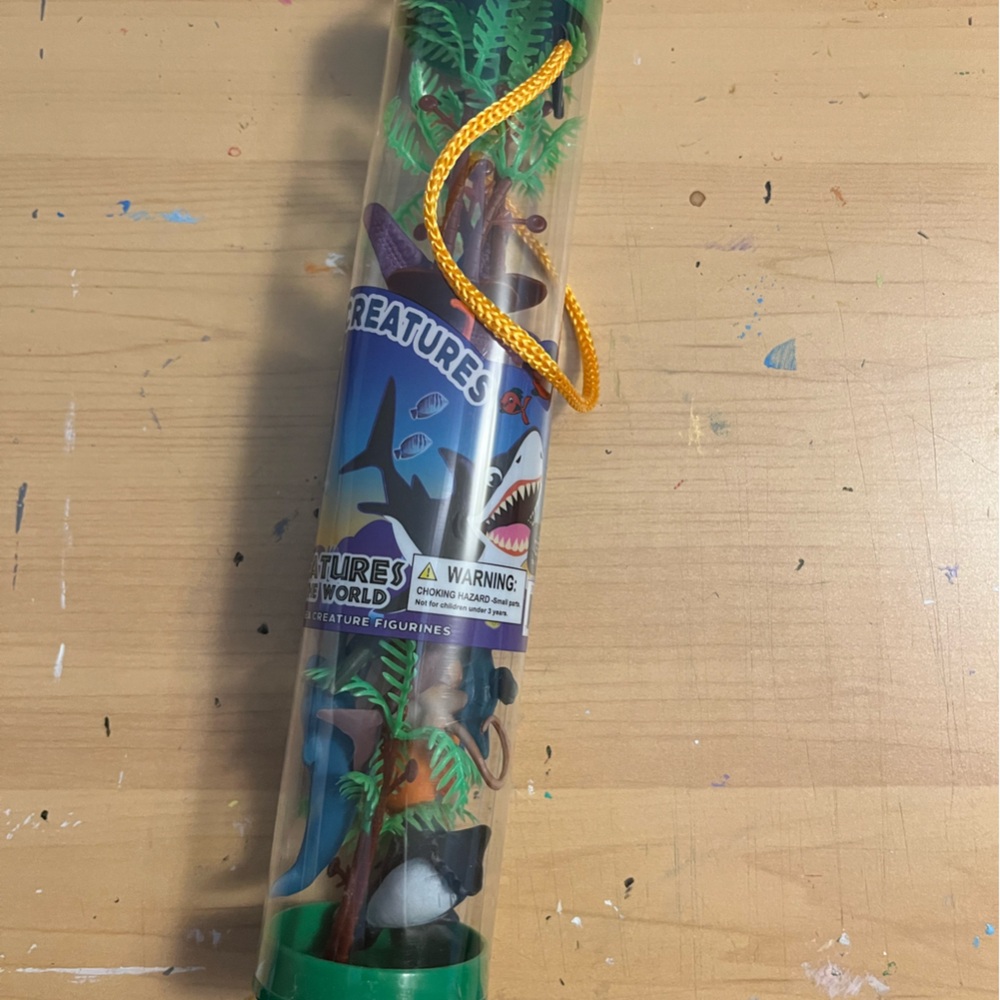 Reptile Adventure Tube with Green Lid